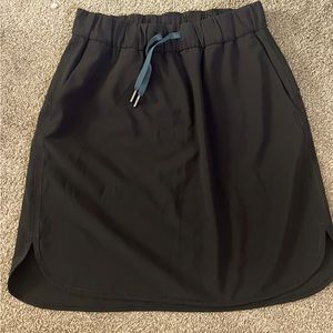Lululemon on the fly skirt